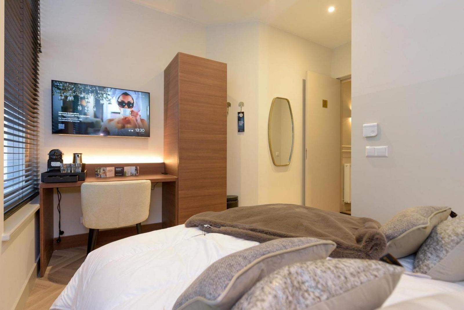 Novallure City Centre Den Haag Phòng bức ảnh