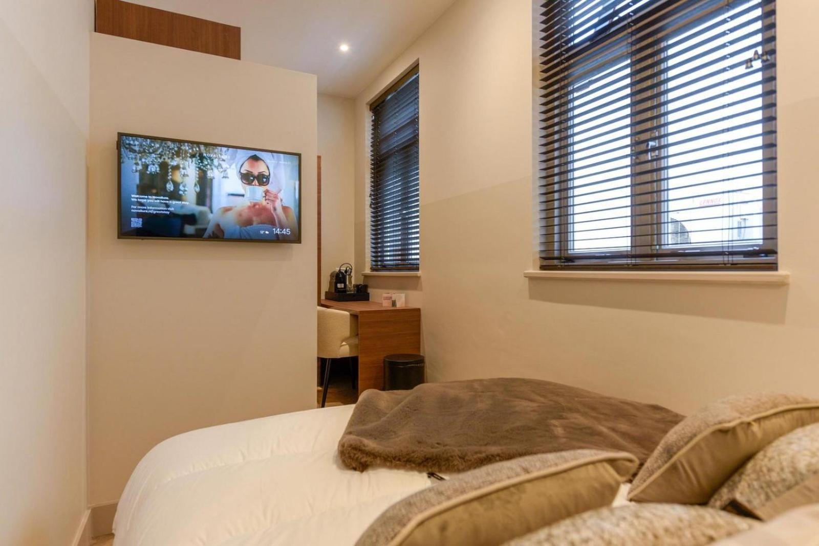 Novallure City Centre Den Haag Phòng bức ảnh