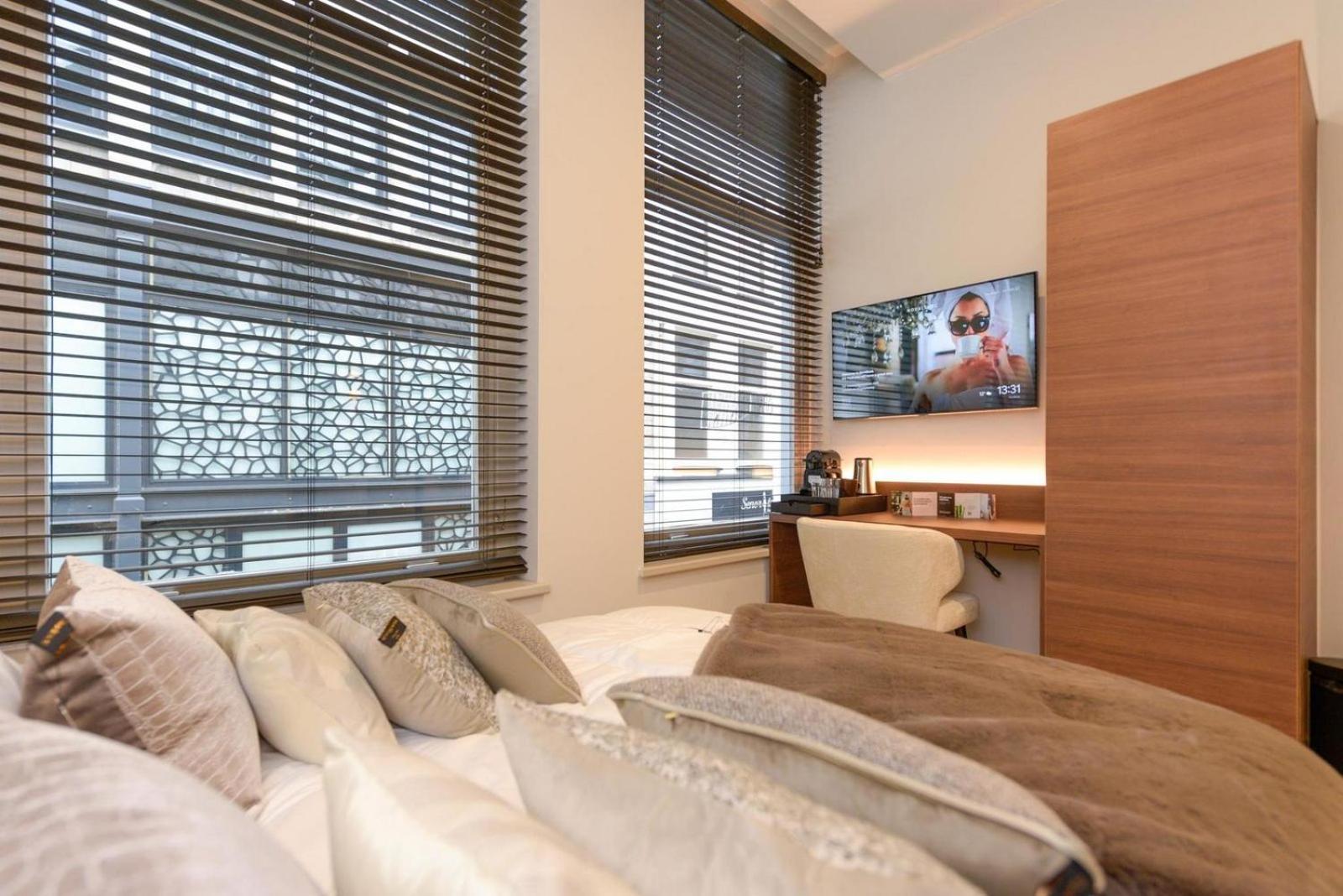 Novallure City Centre Den Haag Phòng bức ảnh
